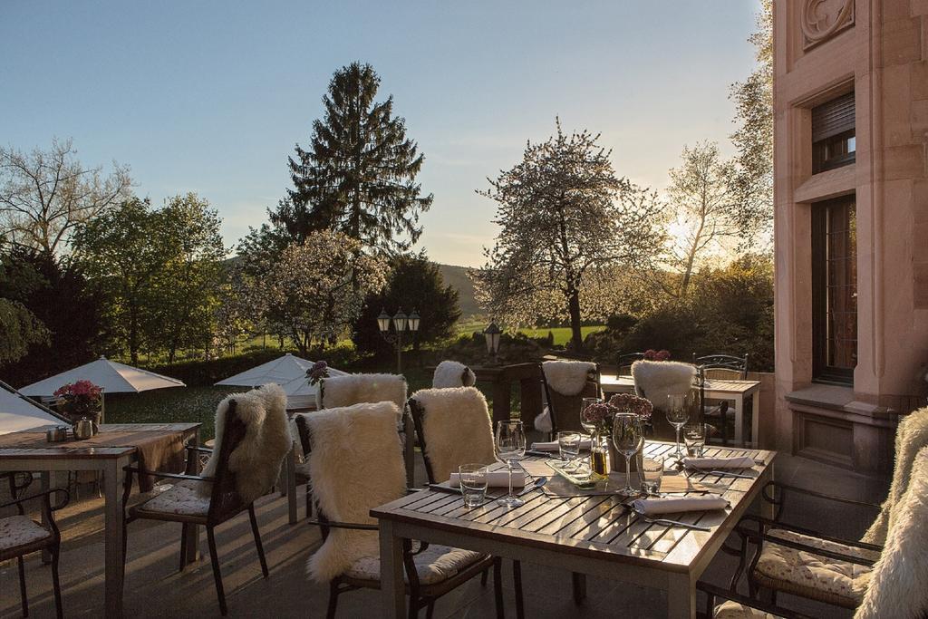 Schlosshotel Rettershof Kelkheim Buitenkant foto