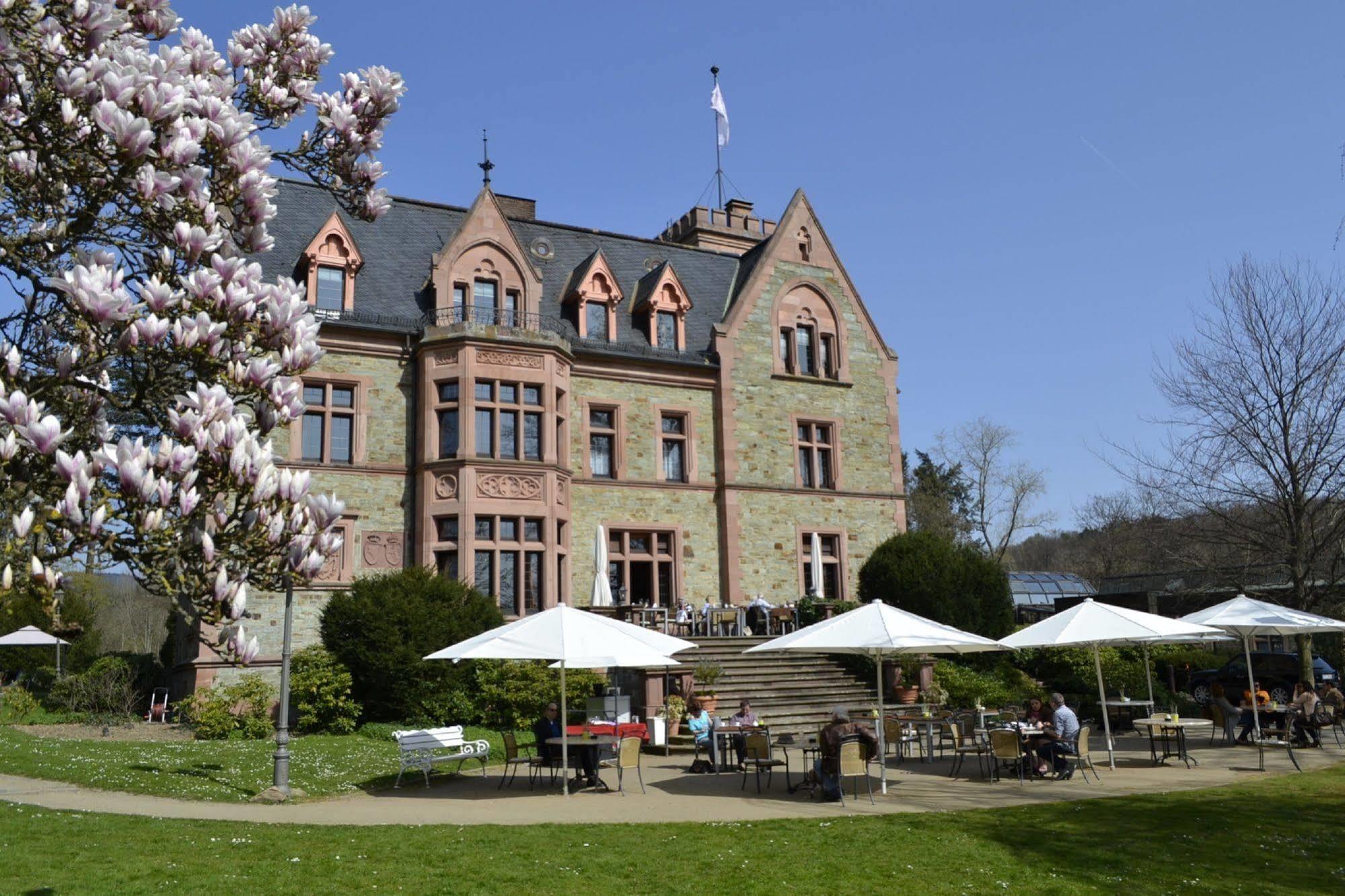 Schlosshotel Rettershof Kelkheim Buitenkant foto