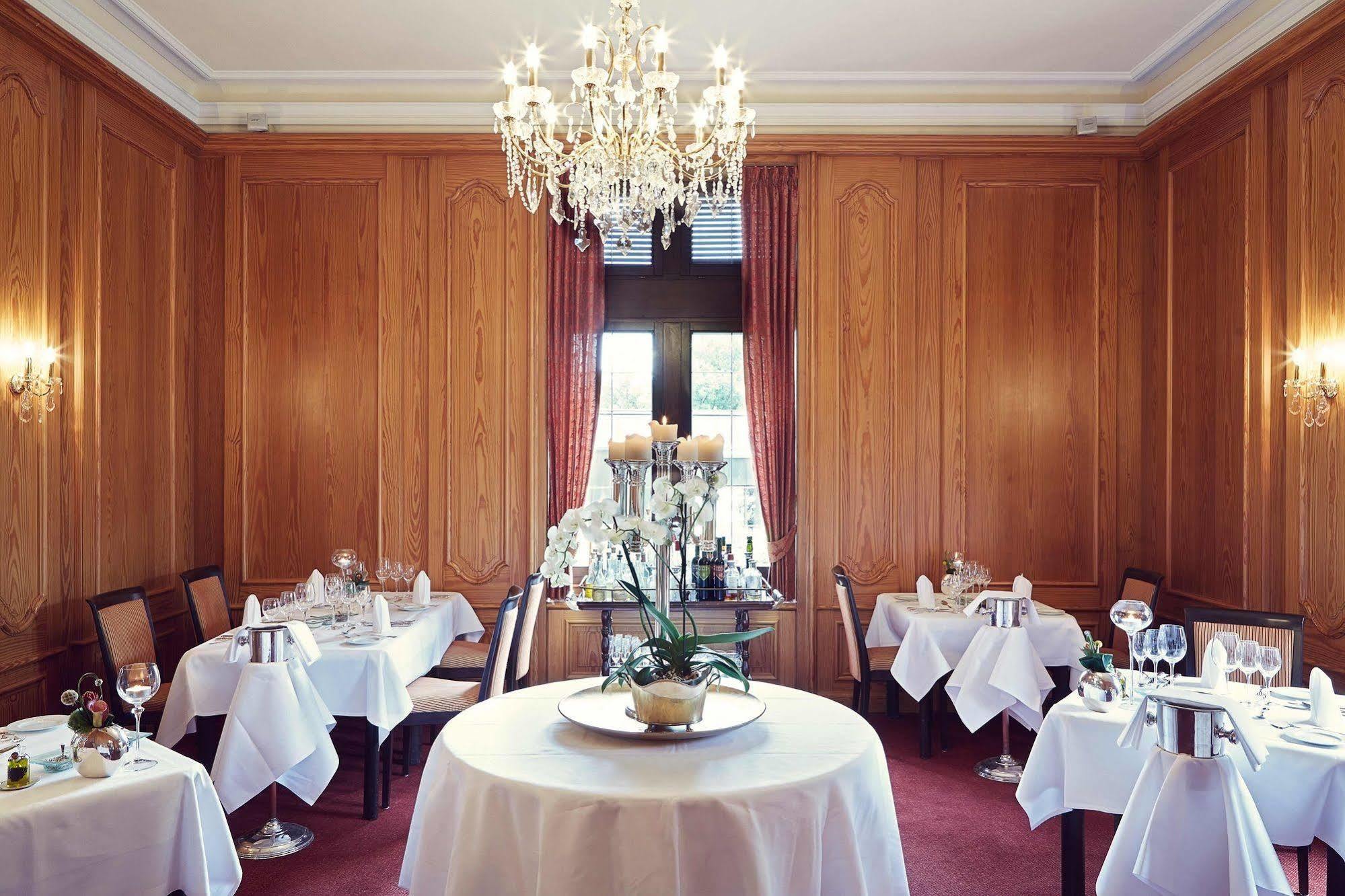 Schlosshotel Rettershof Kelkheim Buitenkant foto