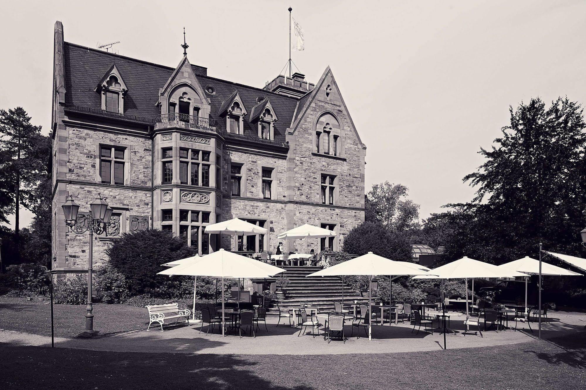 Schlosshotel Rettershof Kelkheim Buitenkant foto